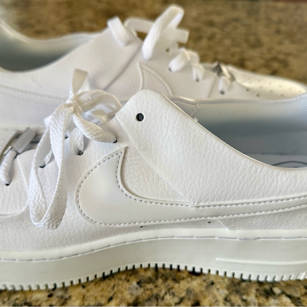 Nike Air Force 1 Sage Low